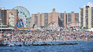 America’s first amusement park is still an NYC icon